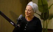 כשנגמרות המילים, מתחילים לכתוב חיים