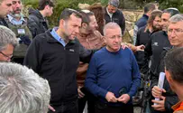 צילום: רועי חדי מדליקים את האור בין איתמר לאלון מורה