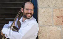 צילום: Hadas Parush/Flash90 אהרן רזאל מחתן בן - ומפתיע בשיר חדש