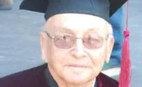 At 85, Shlomo Peleg Receives His Ph.D