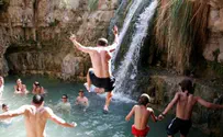 IDF Soldiers Help Birthright Bring Jews to Israel