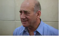 Israel news photo: Flash 90 Olmert Grilled for 8 Hours on Holyland Scandal