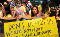 Gov't Told: 2.5 Million Africans Waiting to Enter Israel