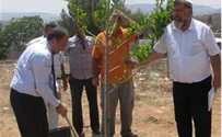 Video: Minister Lieberman Hedges on New Homes in Yesha