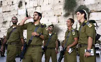 Jews Who Defied British Ban on Shofars at Wall Hold Reunion