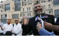 Ben-Ari Criticized for Ripping Christian Bible