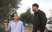 Journalist Praises Shomron Hosts on 'Awareness' Visit