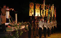 Golani Soldiers Swear In at the Kotel