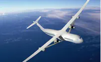Israel news photo: Boeing 'Bird Splitter' to Protect Planes