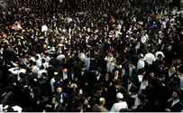 Thousands Trapped in Meron