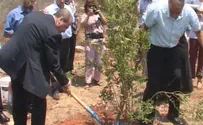 Shalom: Jewish Communities Must Remain in Israeli Hands