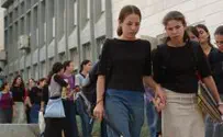 School Uniforms Back in Fashion Next Year