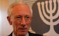 Bank of Israel Governor Fischer to Woo China on Iran