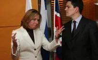 Israel news photo: Flash 90 'Shocked' British Foreign Minister Calls Livni