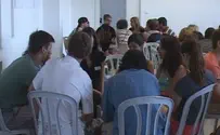 Veteran Teachers to Get Big Bonus