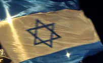 צפו: התקפת זיקוקים על שגרירות ישראל בקהיר