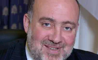 אחמדינג'אד נאם, שגריר ישראל יצא מהאולם