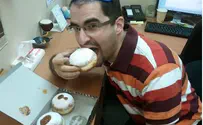 Donuts: A Fun (and Tasty) Way to Give Tzedaka!