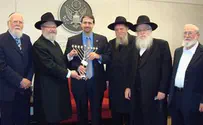 רבנים לשגריר: לחץ אמריקני עלול להביא לאסונות
