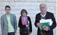 Hezki Ezra Activist: Shalit Batch includes 'Heavy' Terrorists