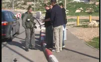 Israel news photo: Yoni Kempinski Nationalist Activists Warn Soldiers Against Radical Group