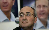 Бен-Симон: Они едва знают иврит, а уже судят других!