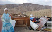 Border Police Burn Settlers' Building Material
