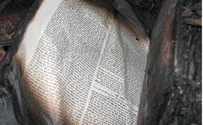 בית כנסת בחריש עלה באש