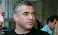 בגלריה של לפיד: משורר, ג'ודוקא ומנהל בית ספר