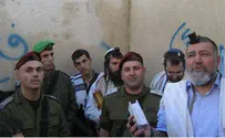 קריאת מגילה חגיגית בקבר יהושע בן נון