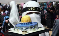 Jordan Arabs Attack Anti-Zionist Jews