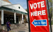 Poll Shows Jews Favor Obama but Fewer than in 2008