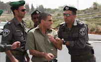 Violence as Police Block Leftists outside Beit El