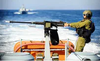 Navy Commandos in Largest Drill in Decade