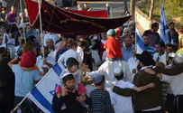 הרב רוזנצויג הוכתר לרב הישוב תפוח