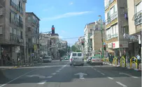 ש. כהן. ערוץ 7 В Бней-Браке взорвались старые бутылки с напитком