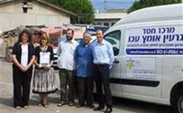 ‘Kindness Car’ from Omaha to Help the Needy in Akko