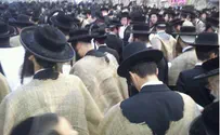 Демонстрация, переросшая в утреннюю молитву