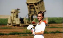 Kassam Rockets Fail to Silence Wedding Bells 