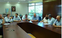 Poll: United Religious Zionist List Gets 10 MKs