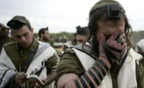 משפט צבאי - הסיבה: כיתוב חב"דניקי על הכיפה
