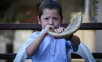 Son of Mumbai Terror Victims Joins 2 Million at School