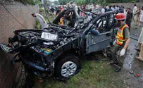 Video: Suicide Bomber Rams US Consulate in Pakistan