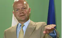 Britain's Hague 'Disappointed' with Recognition of Ariel U