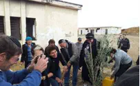 US Visitors Rally for Shdema in Gush Etzion