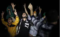 Israel news photo: Flash 90 Hamas Declares Victory, Gaza Celebrates