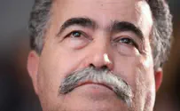 Peretz Splits Off from Labor, Joins Livni