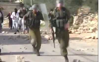 יורים או בורחים         