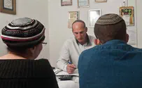 'הגזרות הכלכליות ימוטטו משפחות'