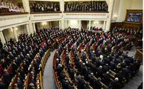 Видео:драка в украинском парламенте. Националисты vs. коммунисты